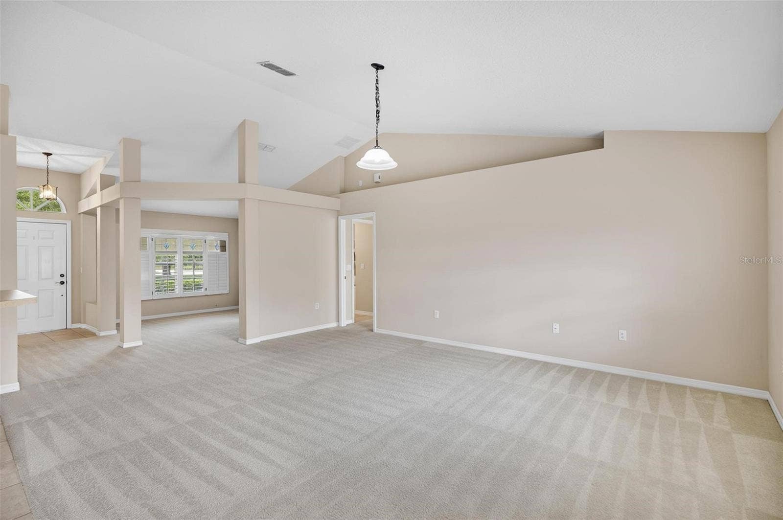 1 ETHAN PL, Palm Coast, FL 32164