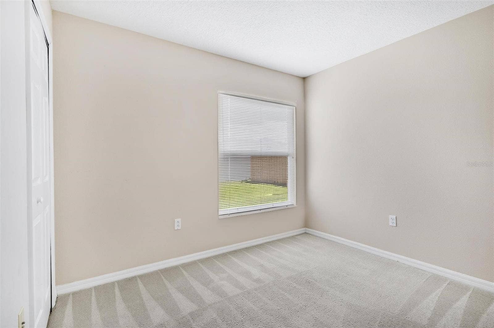 1 ETHAN PL, Palm Coast, FL 32164