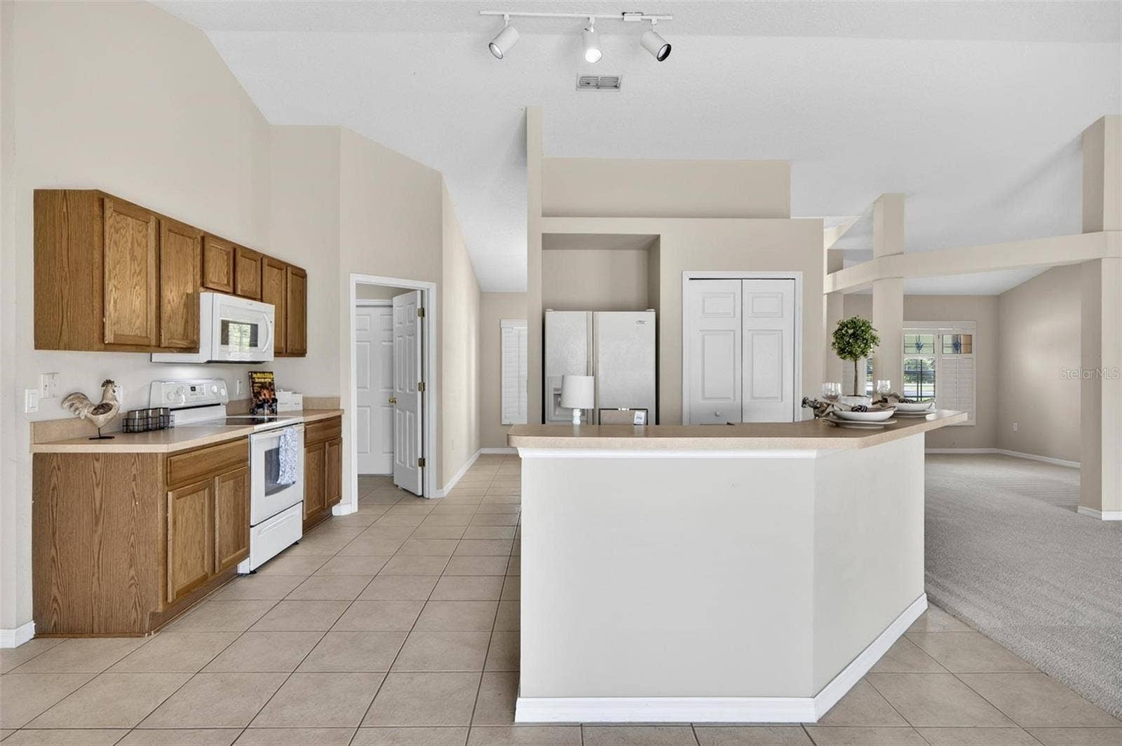 1 ETHAN PL, Palm Coast, FL 32164