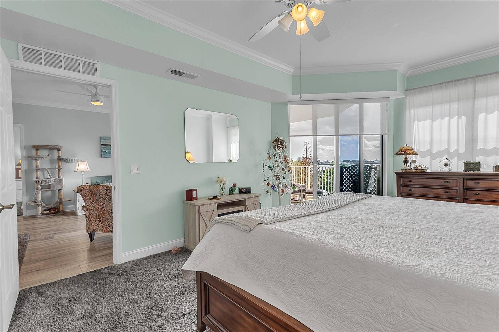 2801 S RIDGEWOOD AVENUE, #502, South Daytona, FL 32119