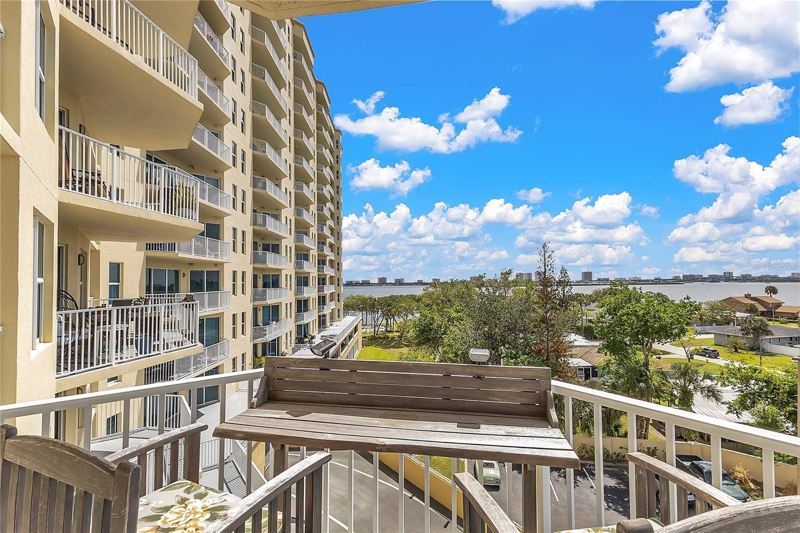 2801 S RIDGEWOOD AVENUE, #502, South Daytona, FL 32119