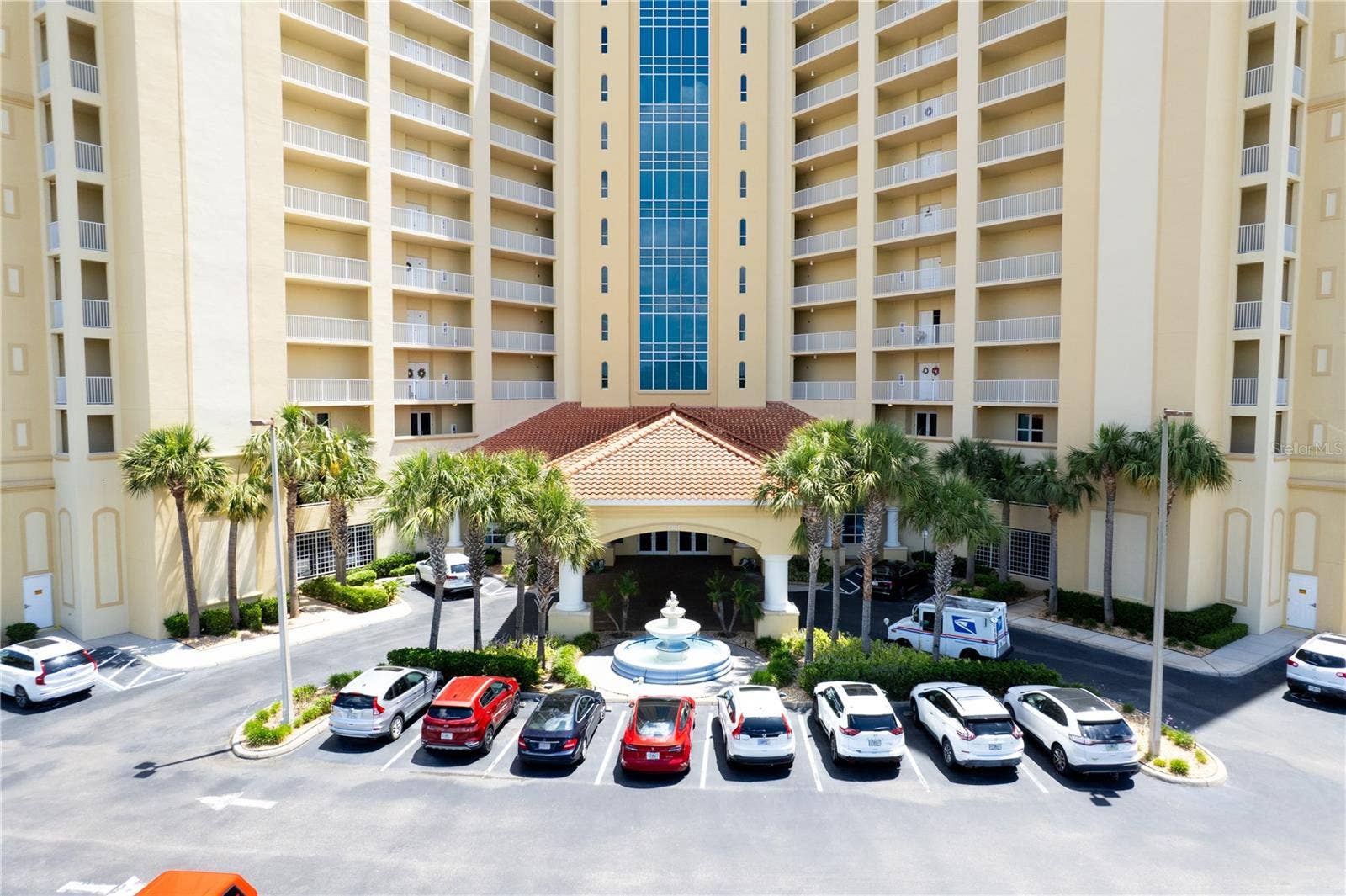 2801 S RIDGEWOOD AVENUE, #502, South Daytona, FL 32119