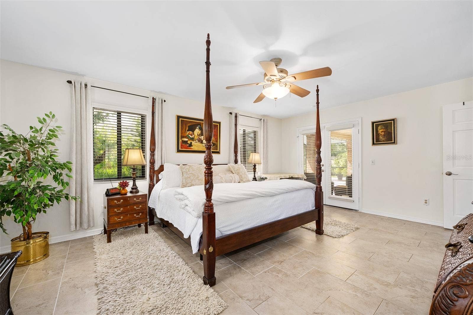1 CROOKED BRIDGE WAY, Ormond Beach, FL 32174 Owners suite on main floor