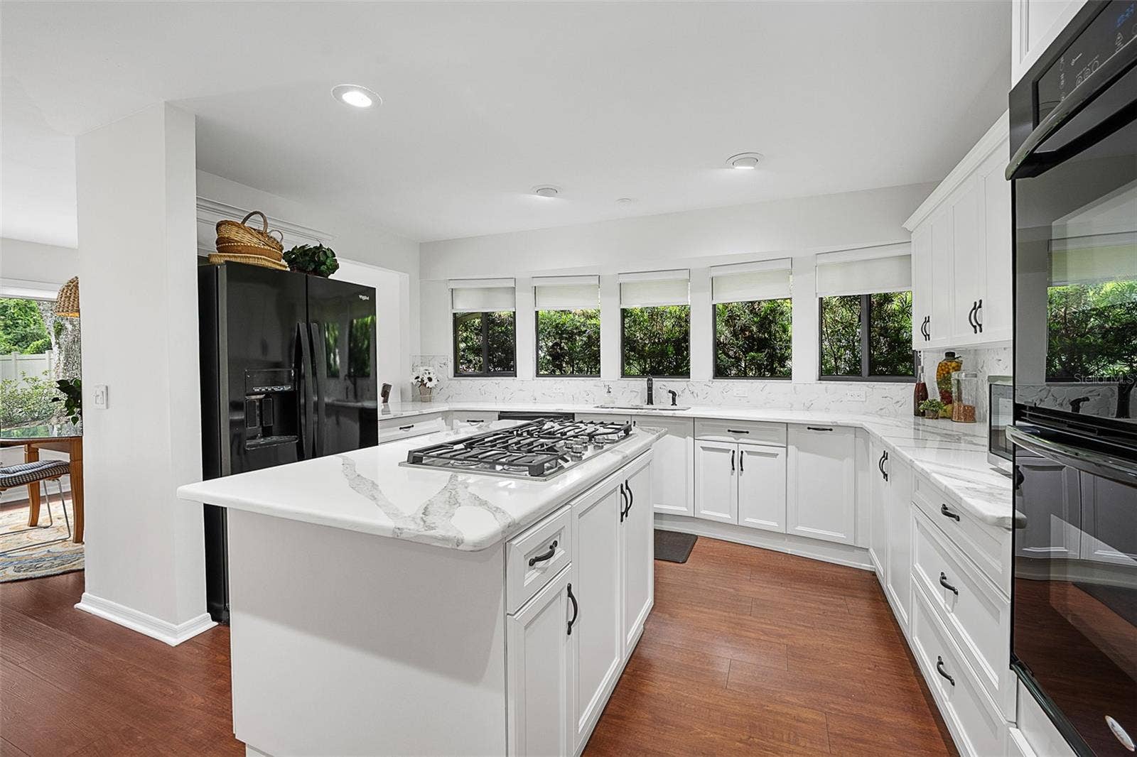 1 CROOKED BRIDGE WAY, Ormond Beach, FL 32174 Newly updated kitchen