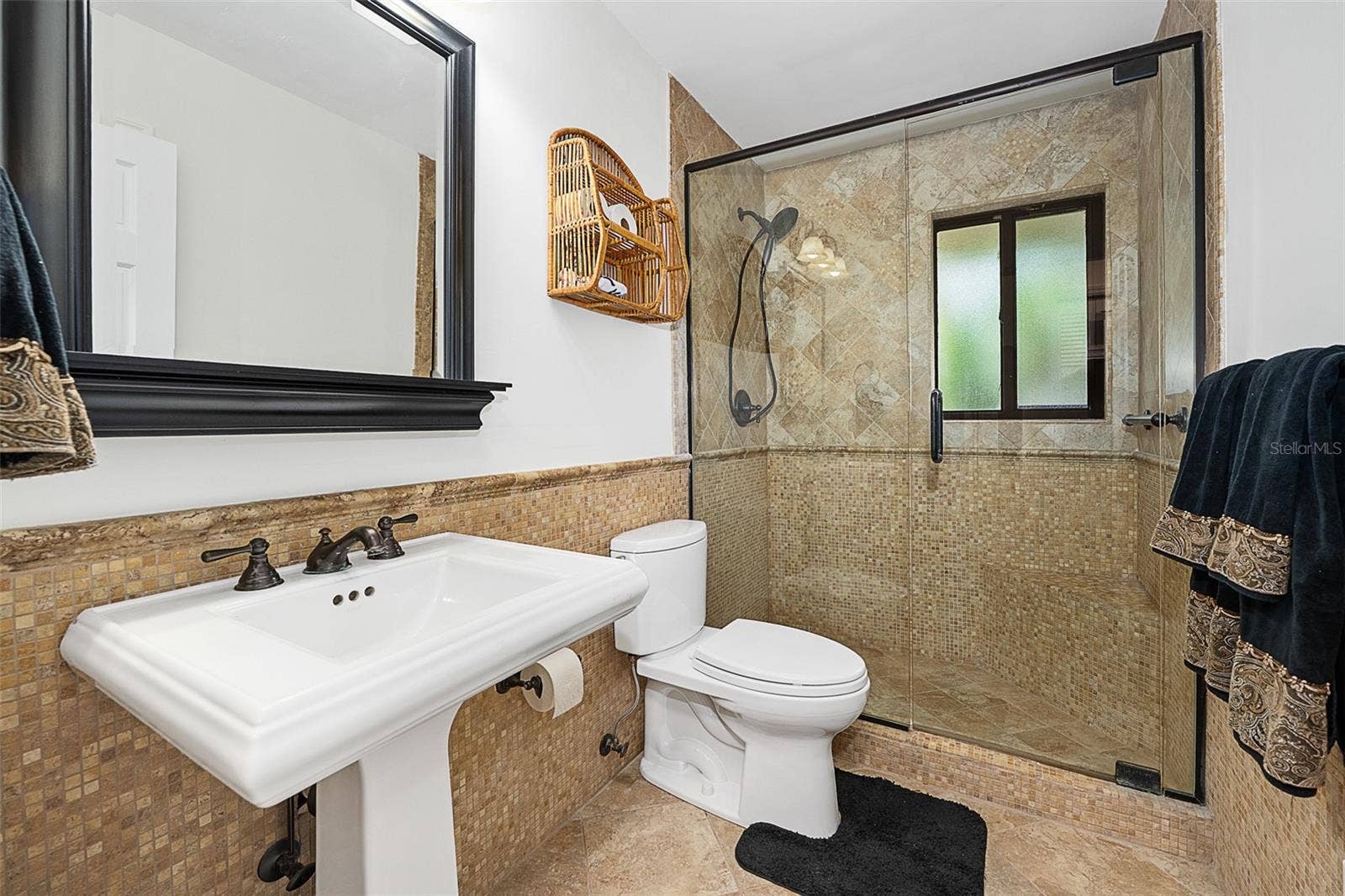 1 CROOKED BRIDGE WAY, Ormond Beach, FL 32174 Bathroom #2