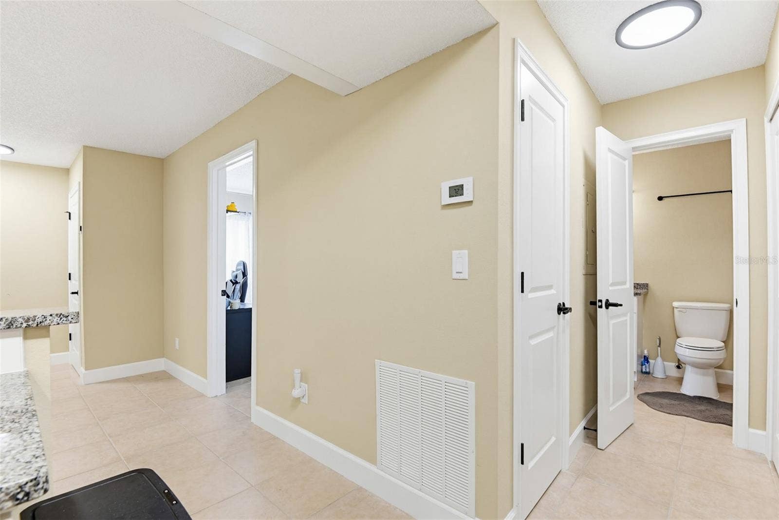 1600 BIG TREE ROAD, #G3, South Daytona, FL 32119 1600 BIG TREE ROAD, #G3, South Daytona, FL 32119