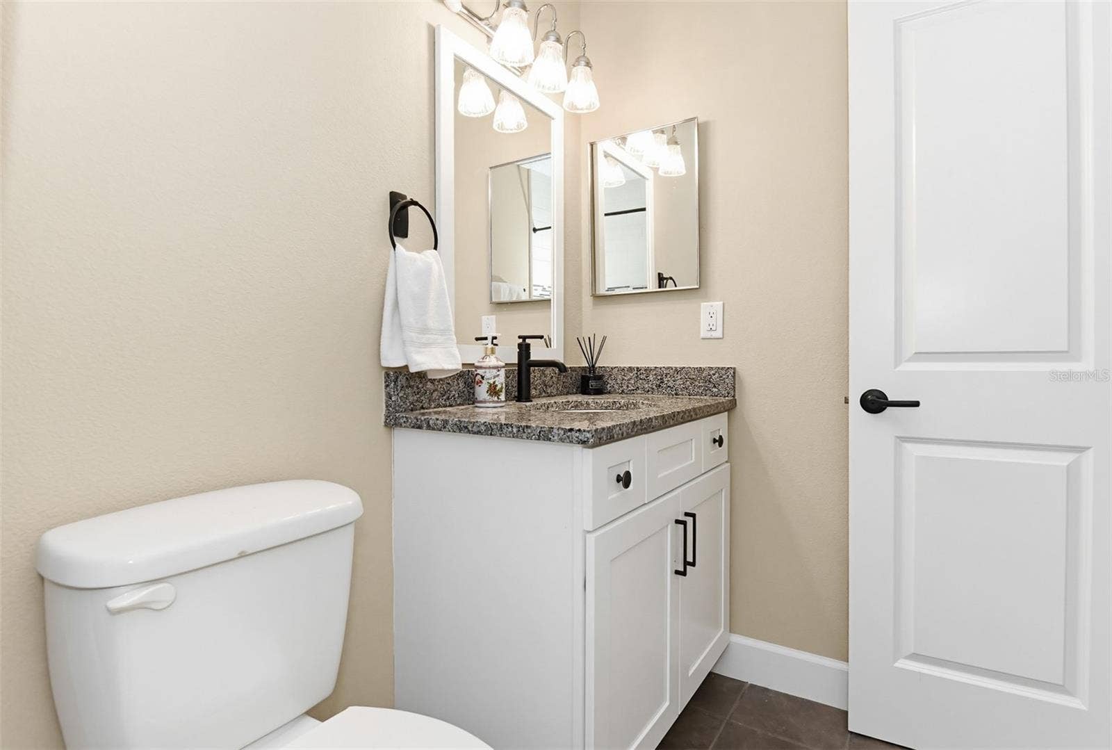 1600 BIG TREE ROAD, #G3, South Daytona, FL 32119 1600 BIG TREE ROAD, #G3, South Daytona, FL 32119