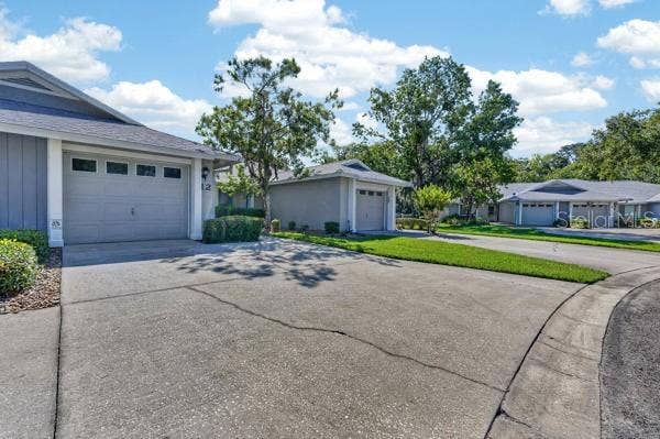 12 LAKE FOREST CIRCLE N, Palm Coast, FL 32137 12 LAKE FOREST CIRCLE N, Palm Coast, FL 32137