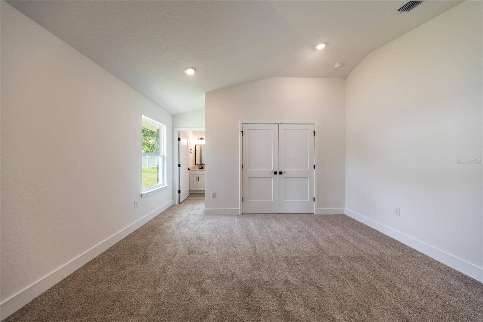 19 SEDGEFIELD PATH S, Palm Coast, FL 32164 19 SEDGEFIELD PATH S, Palm Coast, FL 32164