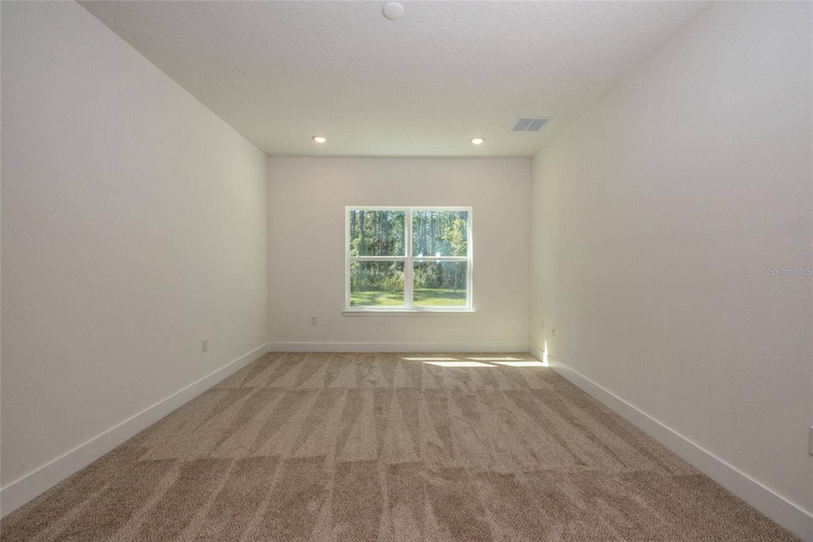 18 RENMONT PLACE, Palm Coast, FL 32164 18 RENMONT PLACE, Palm Coast, FL 32164
