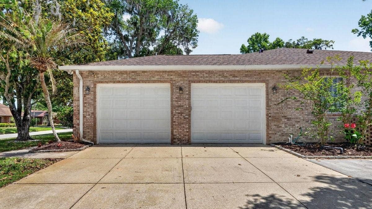 941 GEORGE HECKER DRIVE, South Daytona, FL 32119 941 GEORGE HECKER DRIVE, South Daytona, FL 32119