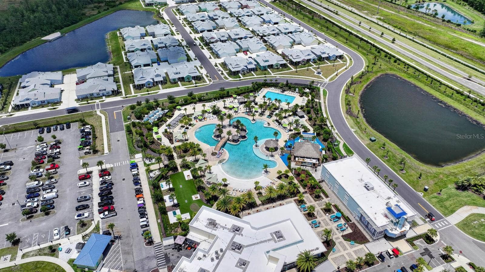 768 MARGARITAVILLE AVENUE, Daytona Beach, FL 32124