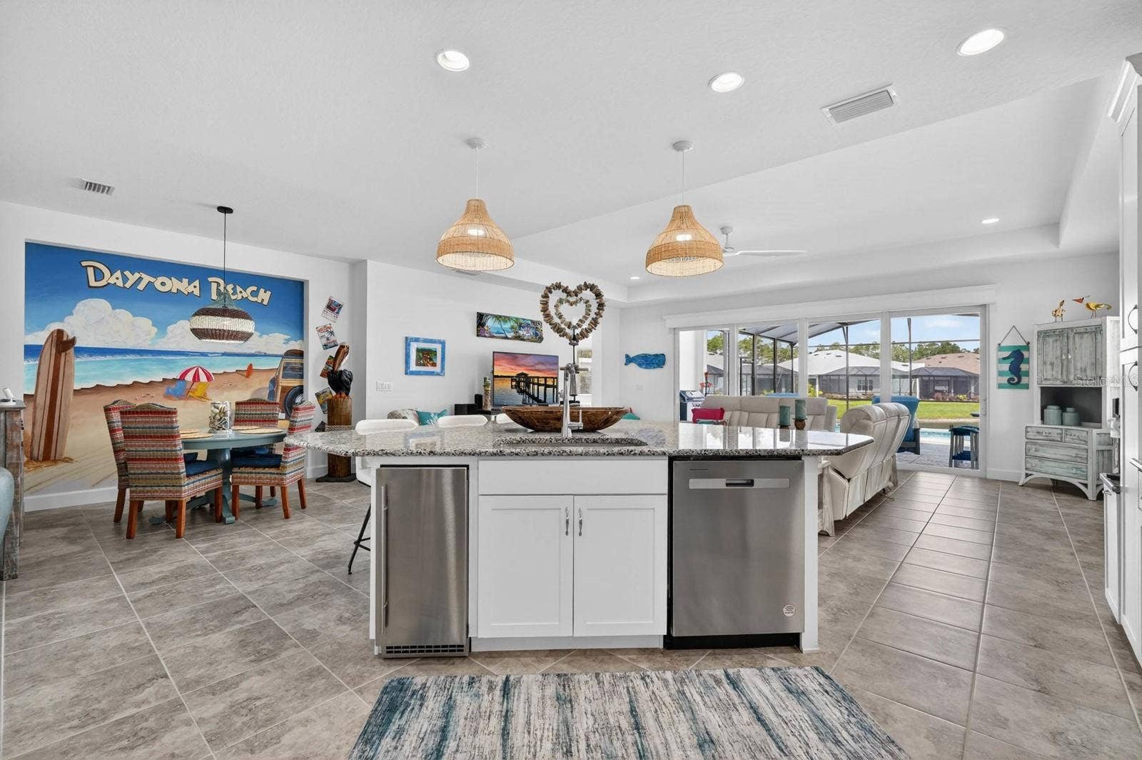 768 MARGARITAVILLE AVENUE, Daytona Beach, FL 32124