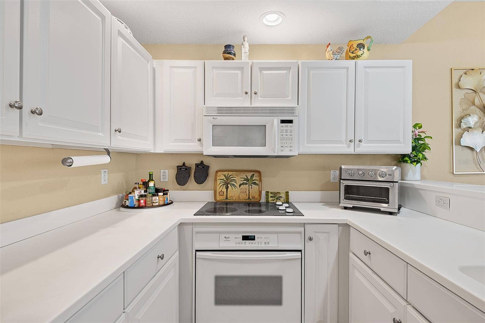 100 PALM HARBOR PARKWAY, #10, Palm Coast, FL 32137 100 PALM HARBOR PARKWAY, #10, Palm Coast, FL 32137