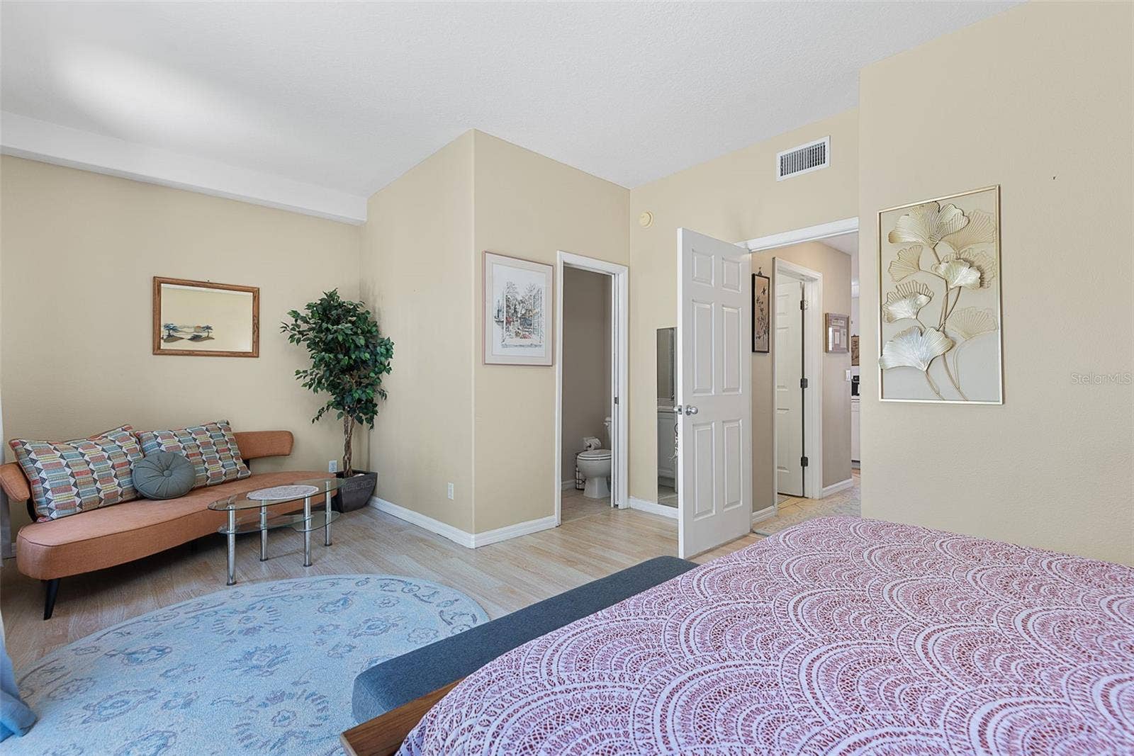 100 PALM HARBOR PARKWAY, #10, Palm Coast, FL 32137 100 PALM HARBOR PARKWAY, #10, Palm Coast, FL 32137