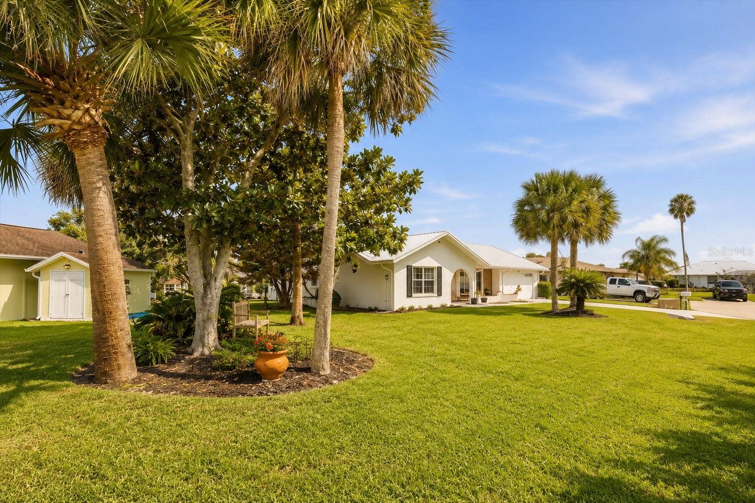 31 FLEMING COURT, Palm Coast, FL 32137 31 FLEMING COURT, Palm Coast, FL 32137