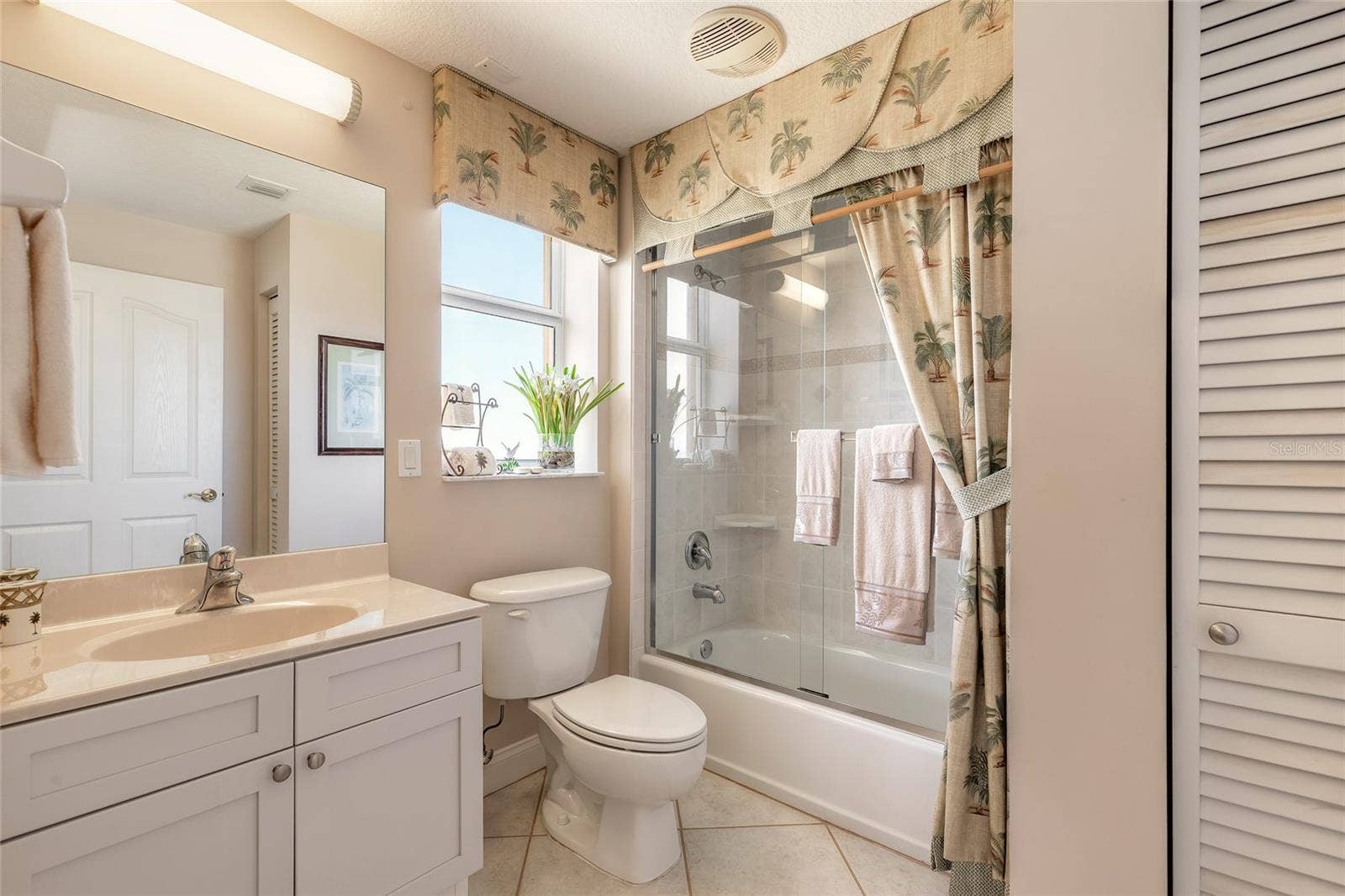 2300 N ATLANTIC AVENUE, #301, Daytona Beach, FL 32118
