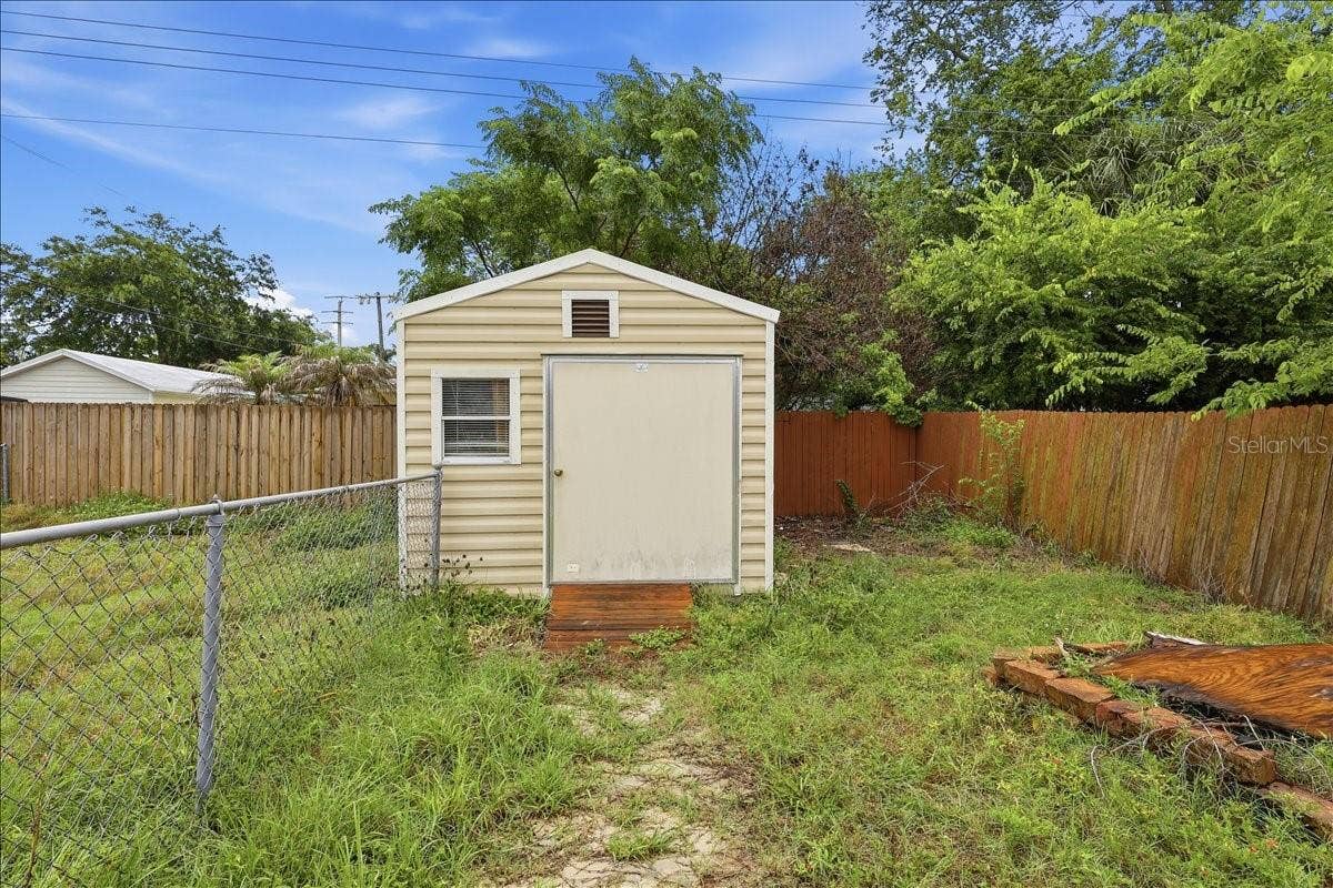 2605 YALE ROAD, South Daytona, FL 32119 2605 YALE ROAD, South Daytona, FL 32119