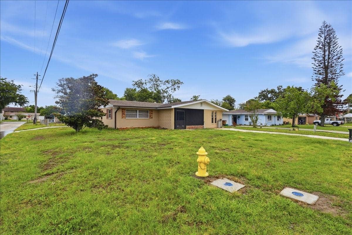 2605 YALE ROAD, South Daytona, FL 32119 2605 YALE ROAD, South Daytona, FL 32119