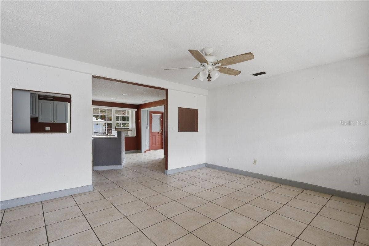 2605 YALE ROAD, South Daytona, FL 32119 2605 YALE ROAD, South Daytona, FL 32119