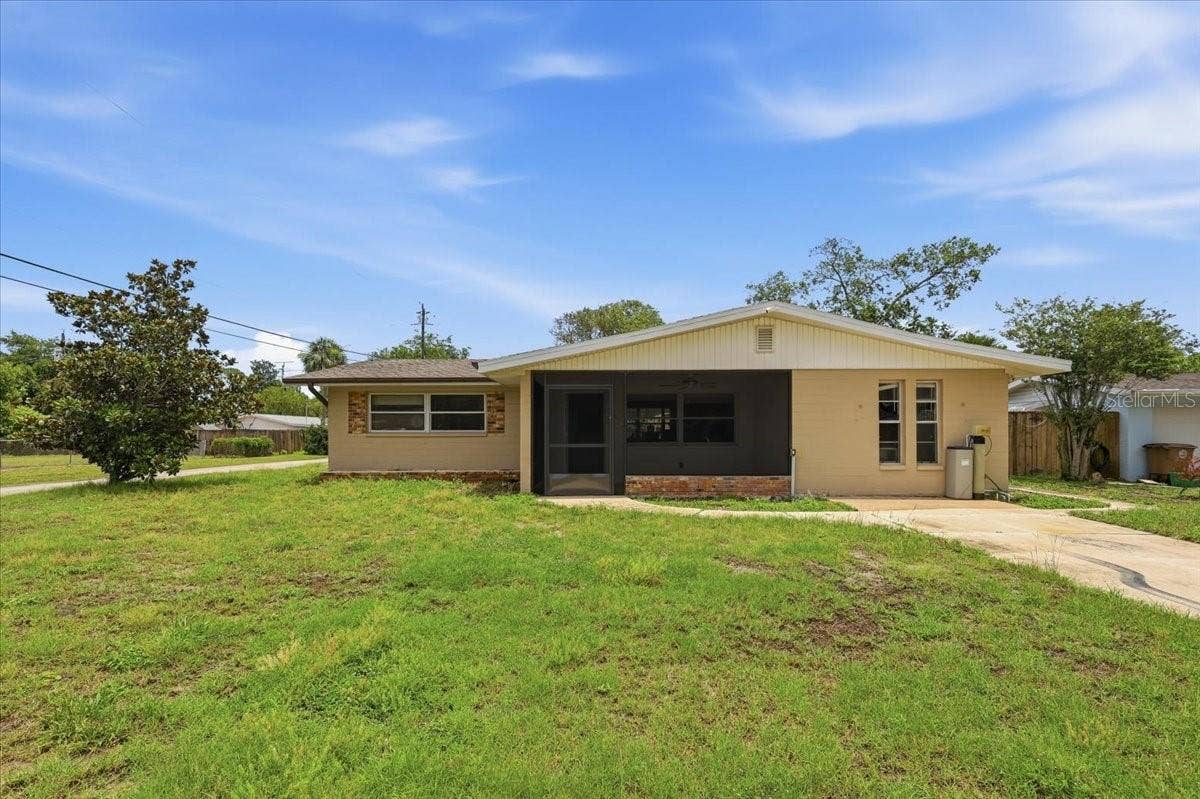 2605 YALE ROAD, South Daytona, FL 32119 2605 YALE ROAD, South Daytona, FL 32119