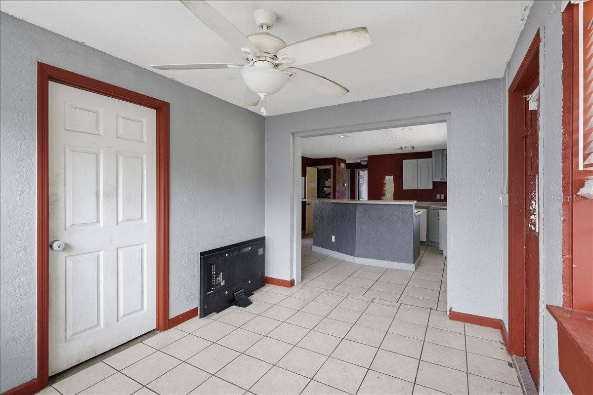 2605 YALE ROAD, South Daytona, FL 32119 2605 YALE ROAD, South Daytona, FL 32119