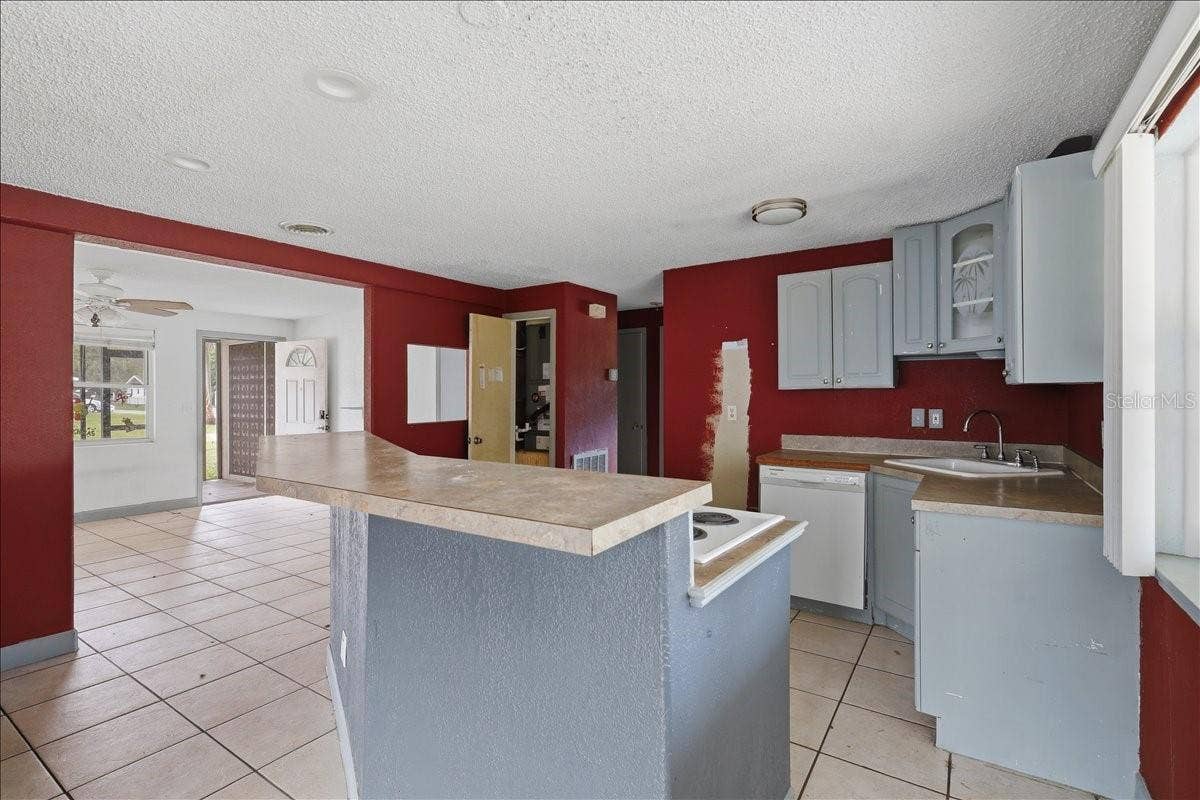 2605 YALE ROAD, South Daytona, FL 32119 2605 YALE ROAD, South Daytona, FL 32119