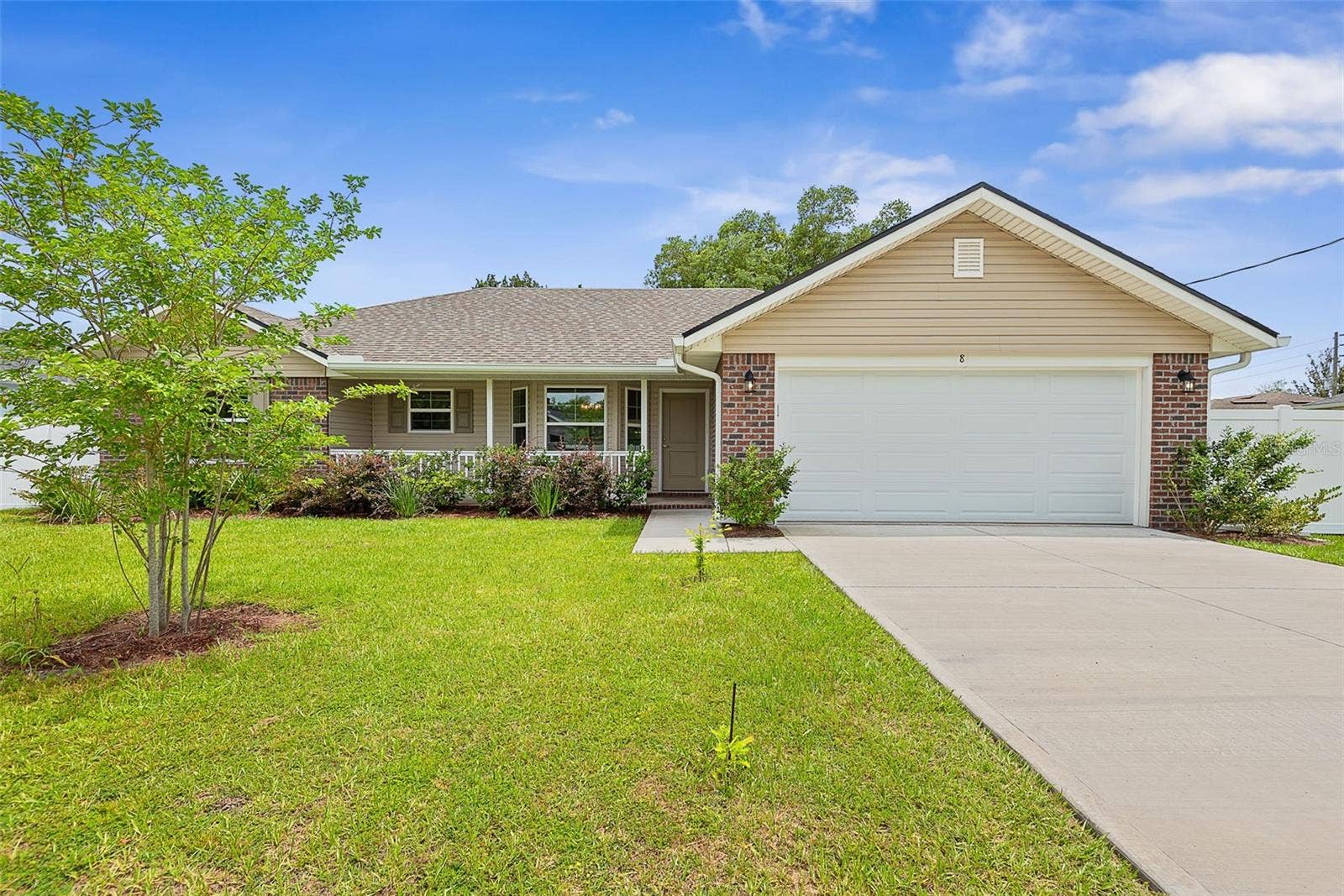 8 PERSIMMON DRIVE, Palm Coast, FL 32164 8 PERSIMMON DRIVE, Palm Coast, FL 32164