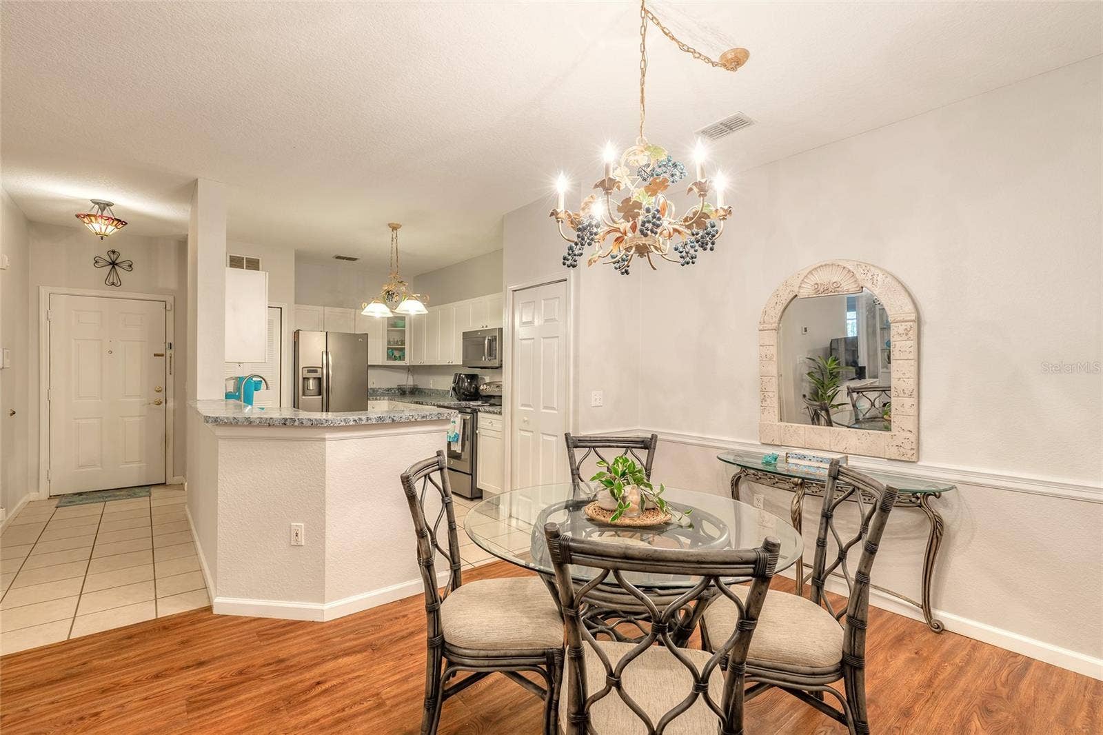 830 AIRPORT ROAD, #105, Port Orange, FL 32128 Dining area