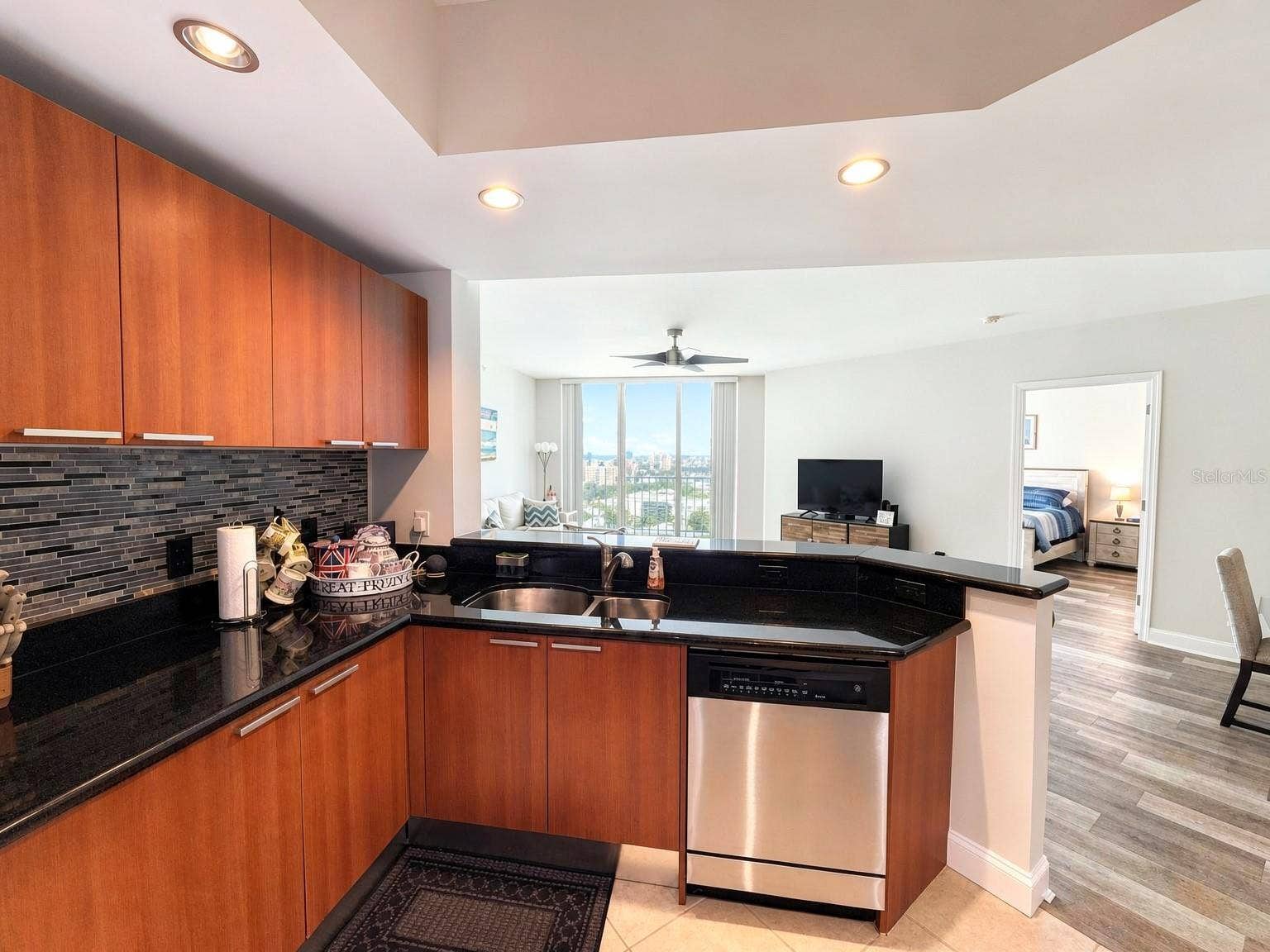 231 RIVERSIDE DRIVE, #1106-1, Daytona Beach, FL 32117