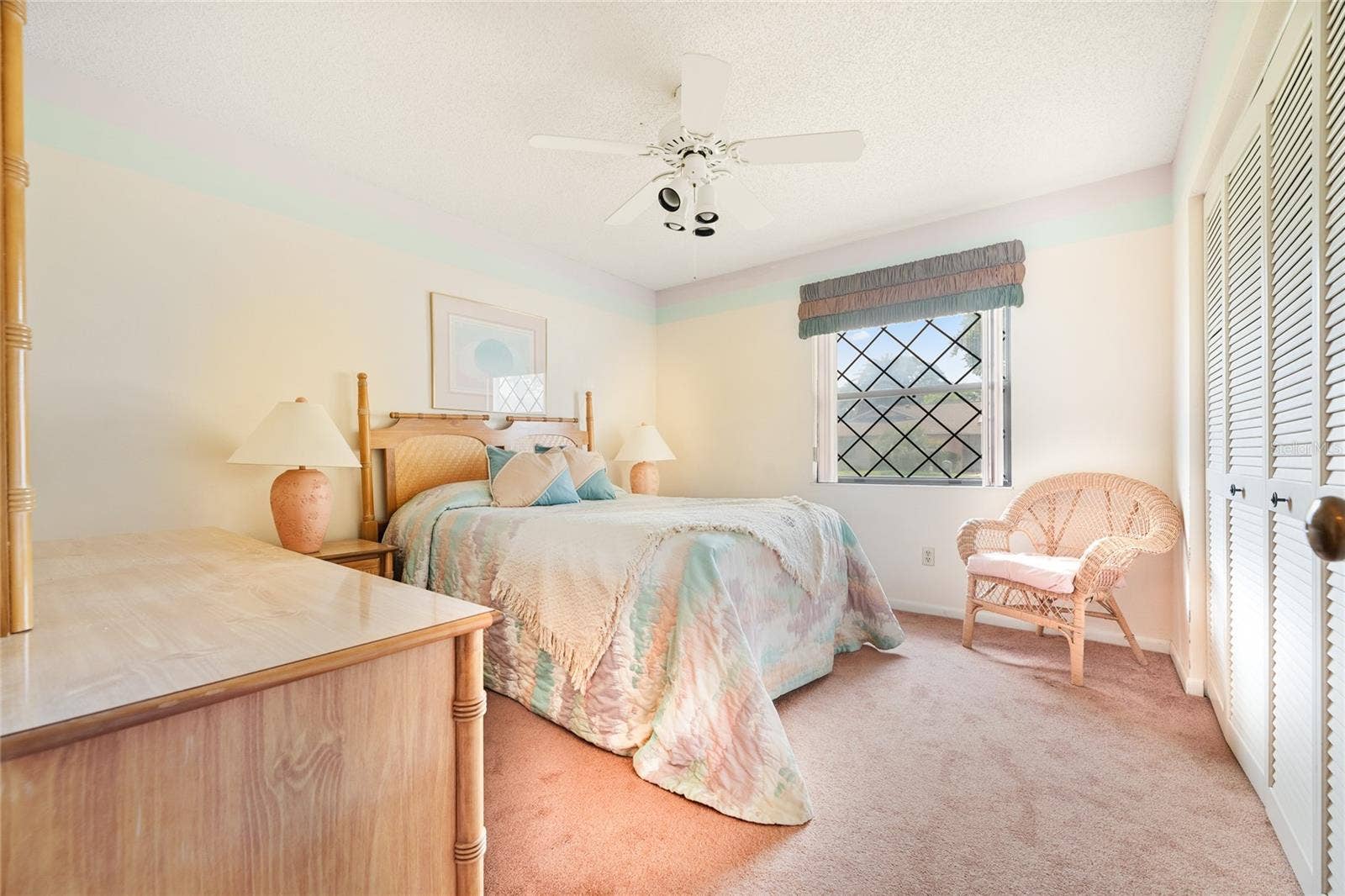 21 WEDGEWOOD LANE, Palm Coast, FL 32164