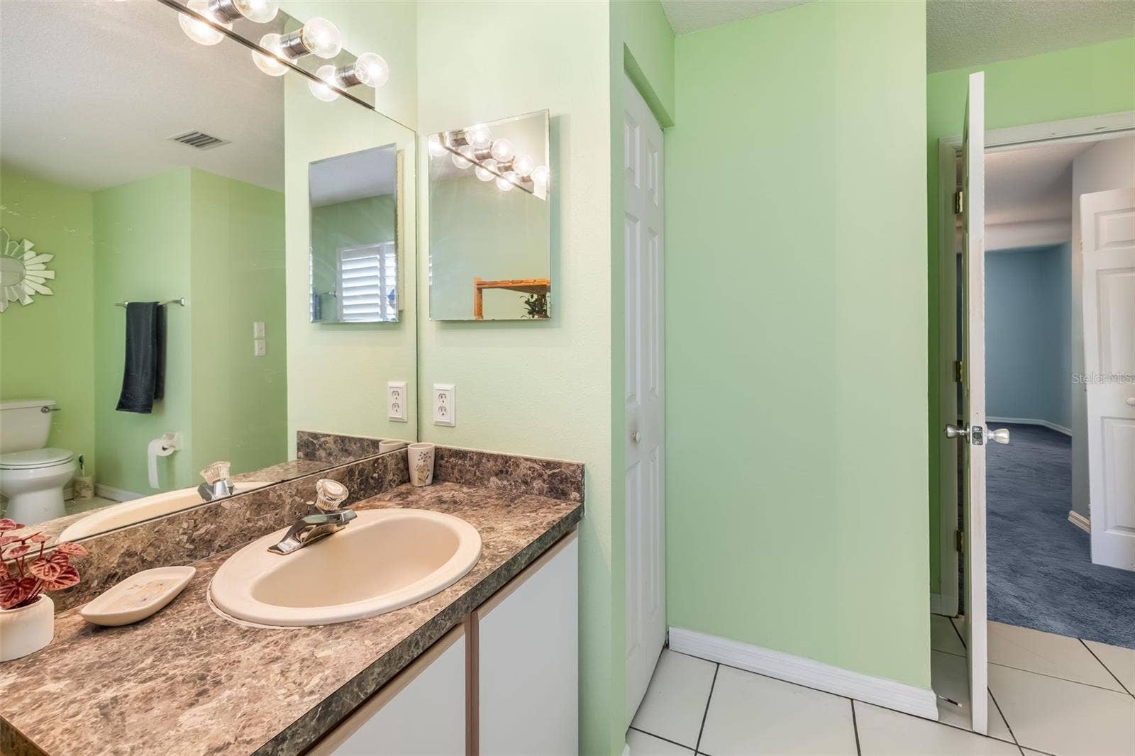 16 SLUMBER PATH, Palm Coast, FL 32164 Primary Bathroom
