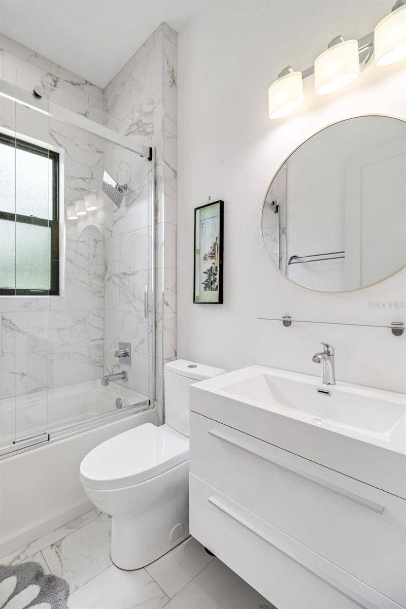 Additional full bath offering comfort and convenience for guests