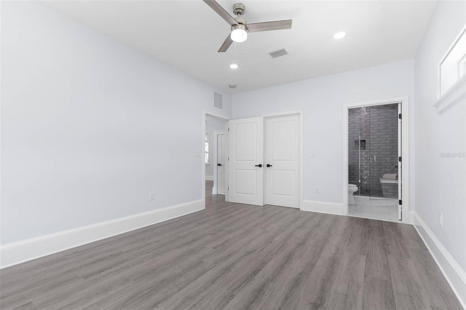 117 HERNANDEZ AVENUE, Palm Coast, FL 32137 117 HERNANDEZ AVENUE, Palm Coast, FL 32137
