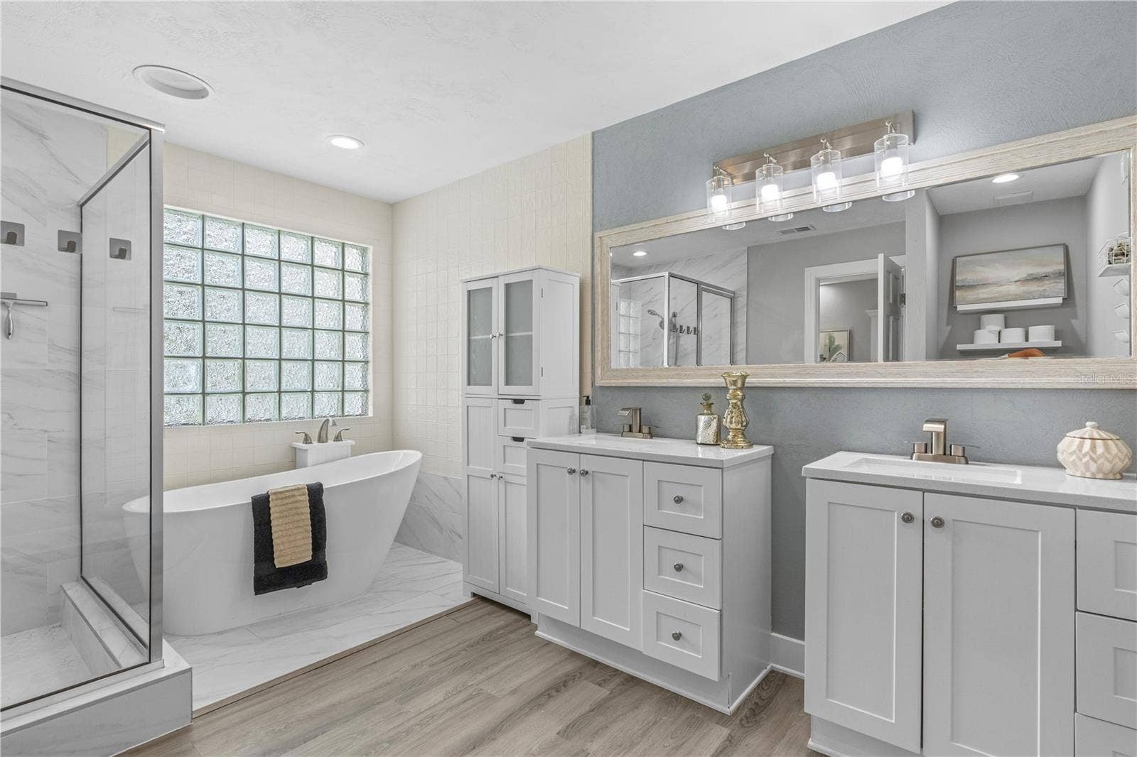 57 BAY POINTE DRIVE, Ormond Beach, FL 32174 57 BAY POINTE DRIVE, Ormond Beach, FL 32174