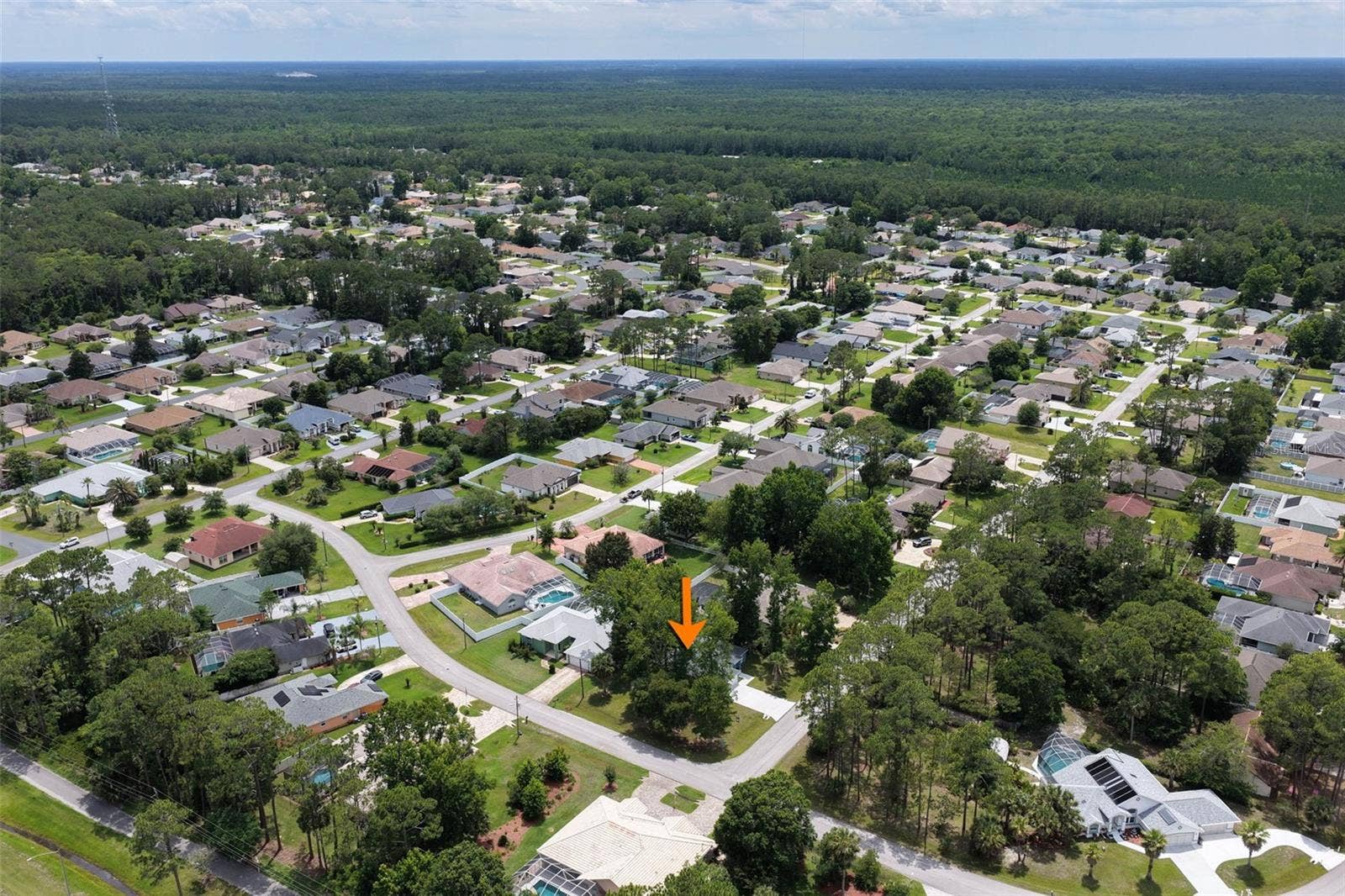28 WOODSTON LANE, Palm Coast, FL 32164 28 WOODSTON LANE, Palm Coast, FL 32164