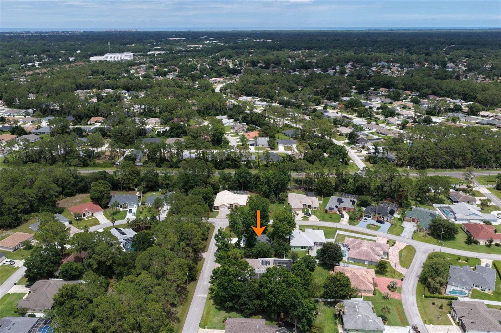 28 WOODSTON LANE, Palm Coast, FL 32164 28 WOODSTON LANE, Palm Coast, FL 32164