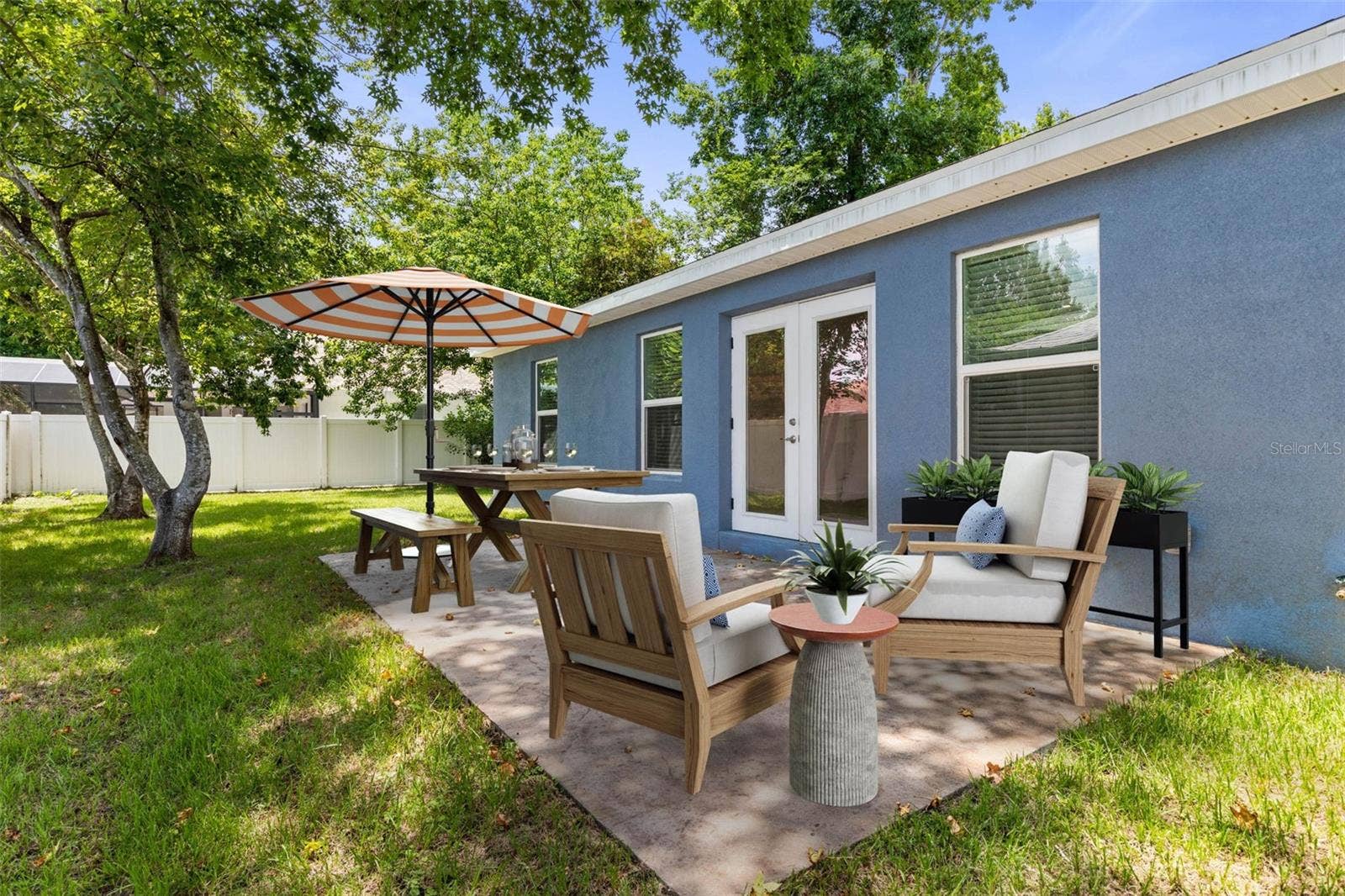 28 WOODSTON LANE, Palm Coast, FL 32164 28 WOODSTON LANE, Palm Coast, FL 32164