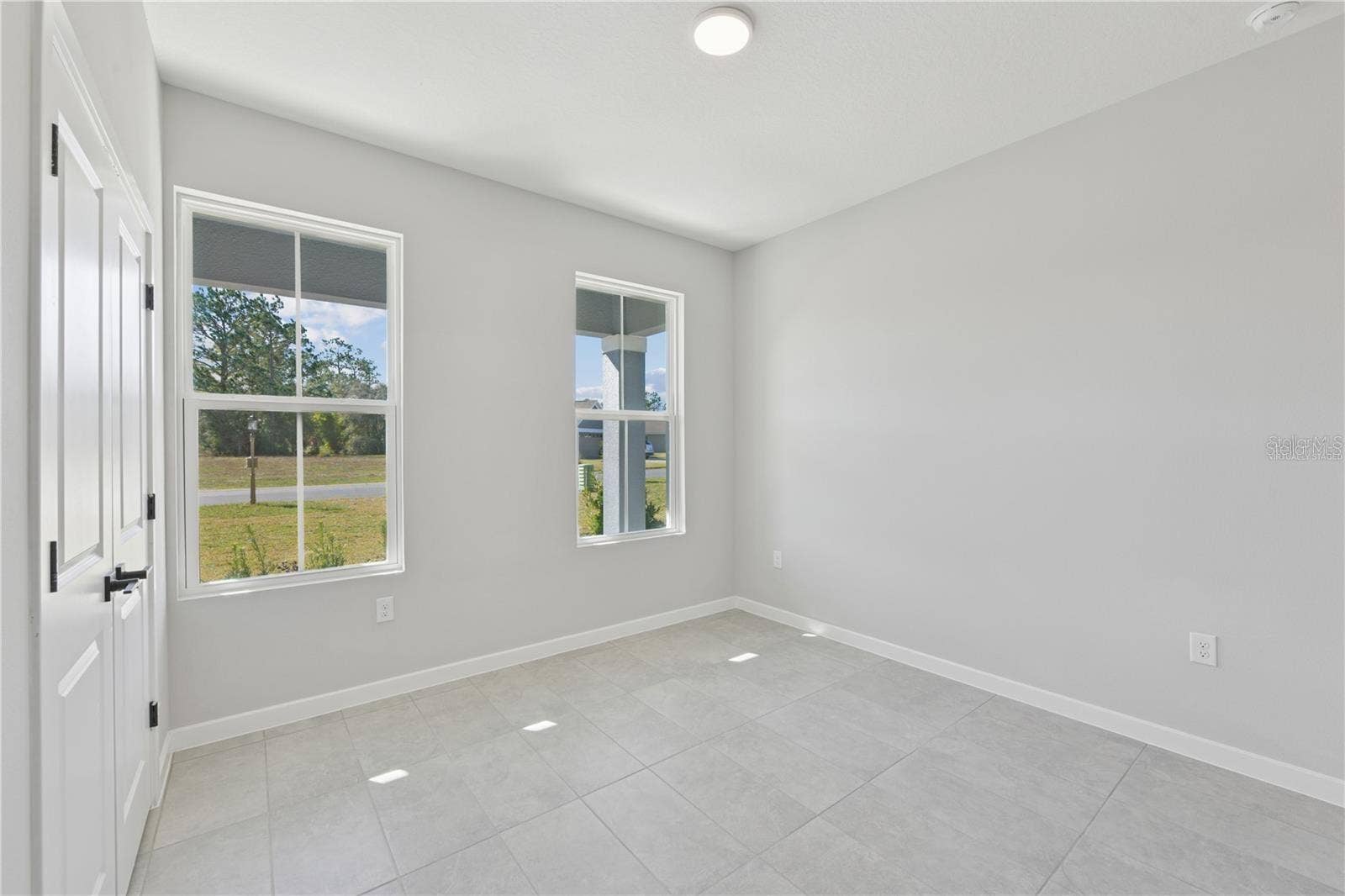 Photos are of same model with similiar finishes.