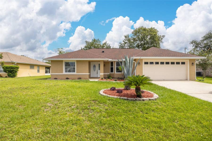 Property photo for 37 ROCKEFELLER DRIVE, Palm Coast, FL