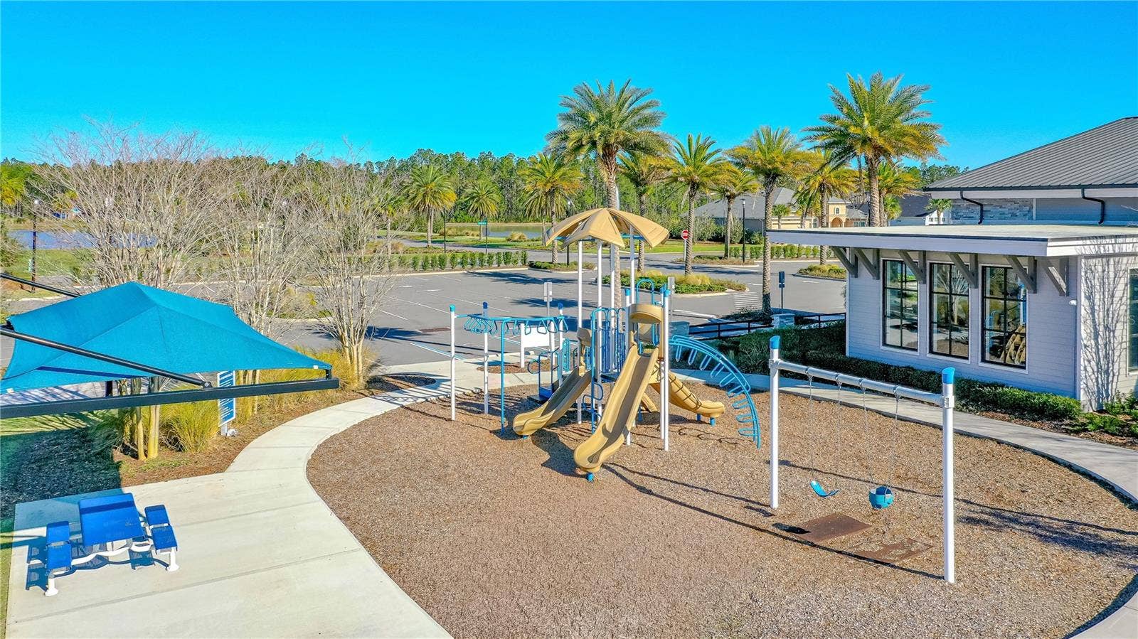 268 MOSAIC BOULEVARD, Daytona Beach, FL 32124