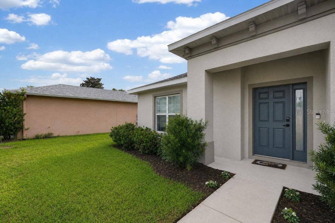 5 LYNTON PLACE, Palm Coast, FL 32137