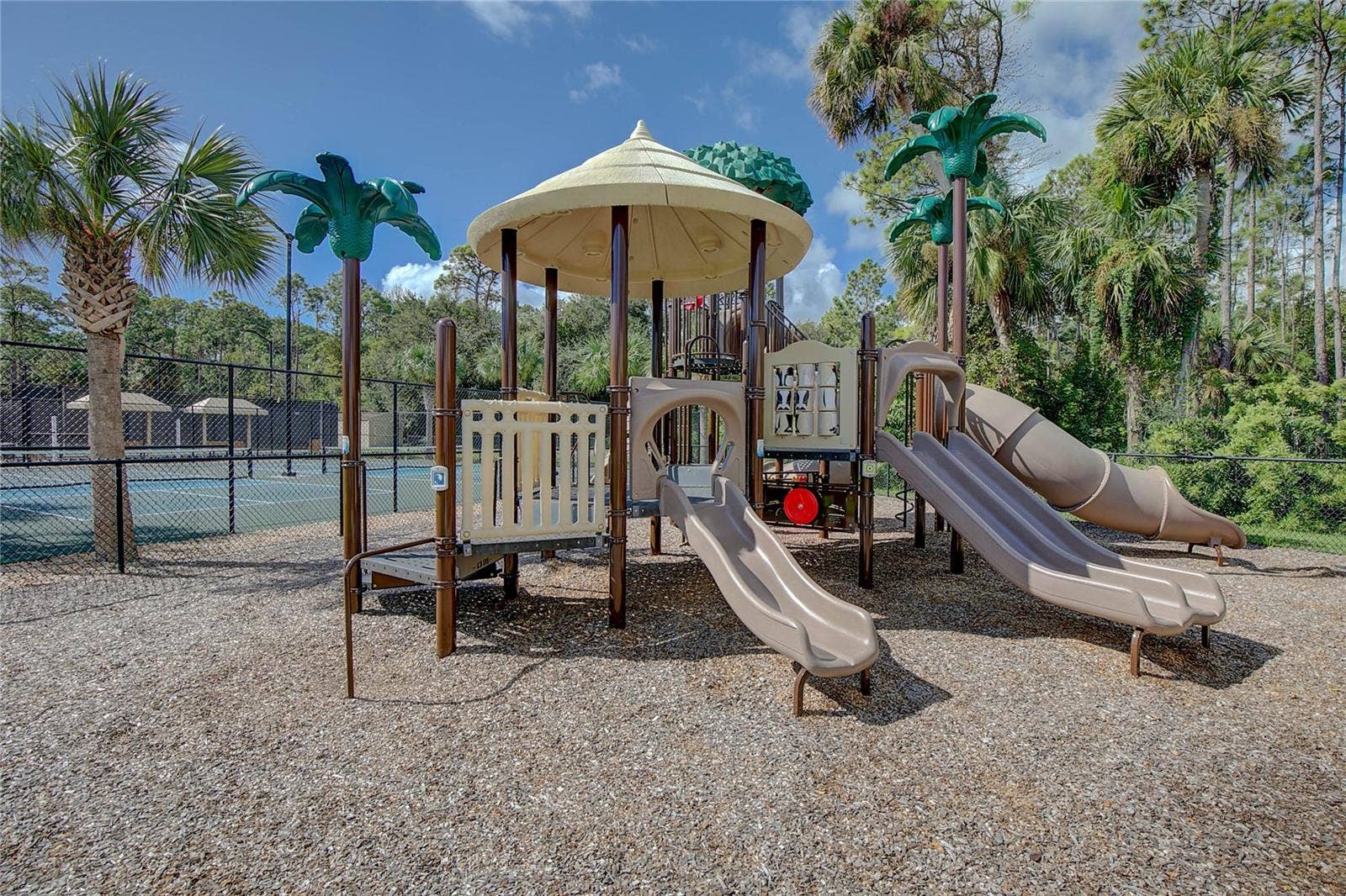 15 TANGLEWOOD COURT, Palm Coast, FL 32137