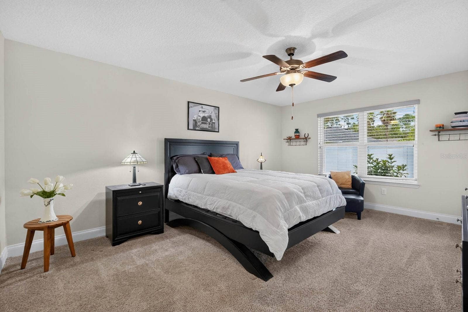 24 LINCOLN LANE, Palm Coast, FL 32137 24 LINCOLN LANE, Palm Coast, FL 32137