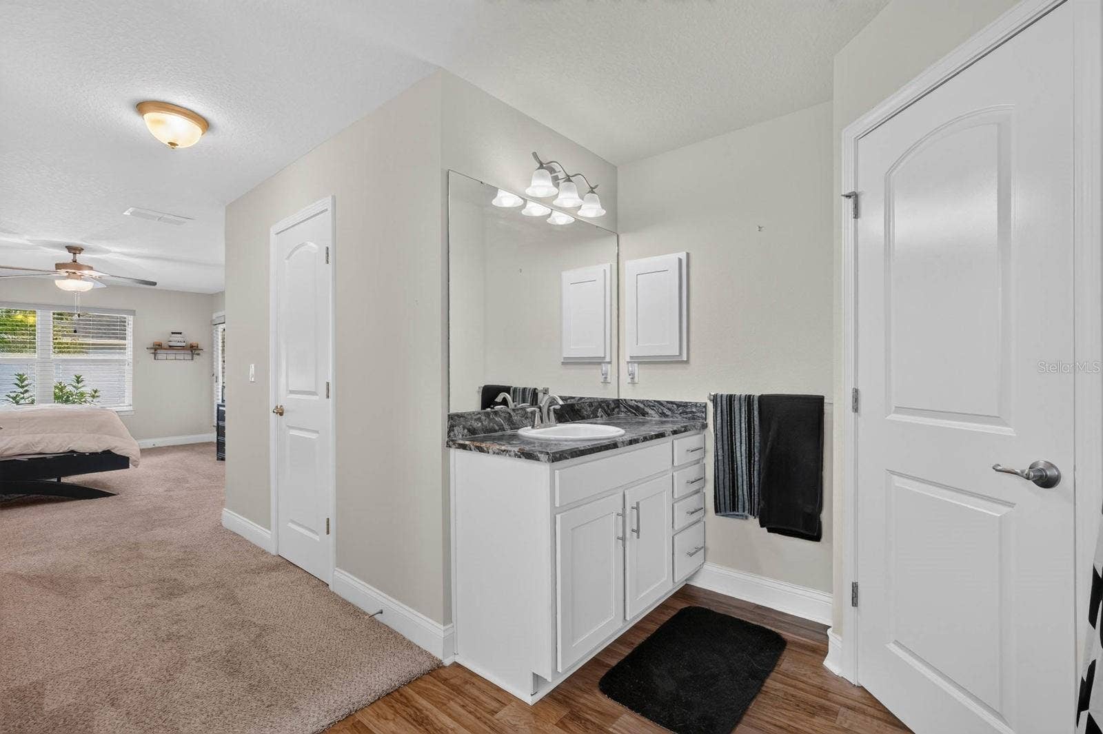 24 LINCOLN LANE, Palm Coast, FL 32137 24 LINCOLN LANE, Palm Coast, FL 32137