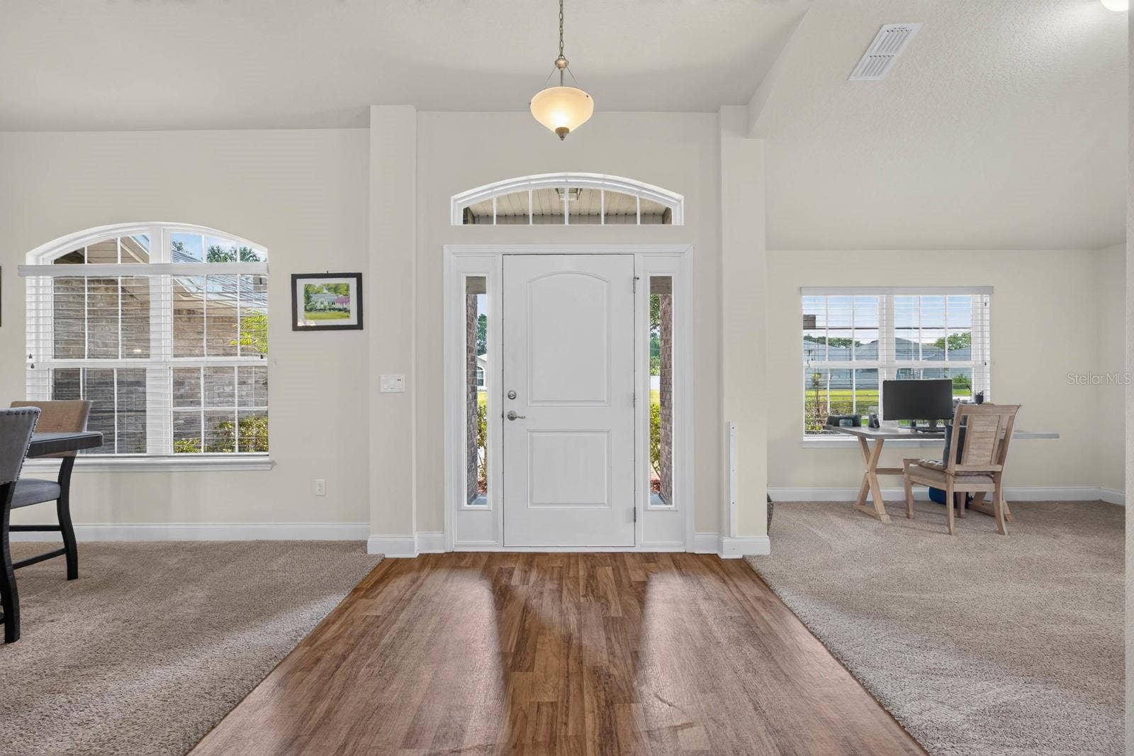 24 LINCOLN LANE, Palm Coast, FL 32137 24 LINCOLN LANE, Palm Coast, FL 32137