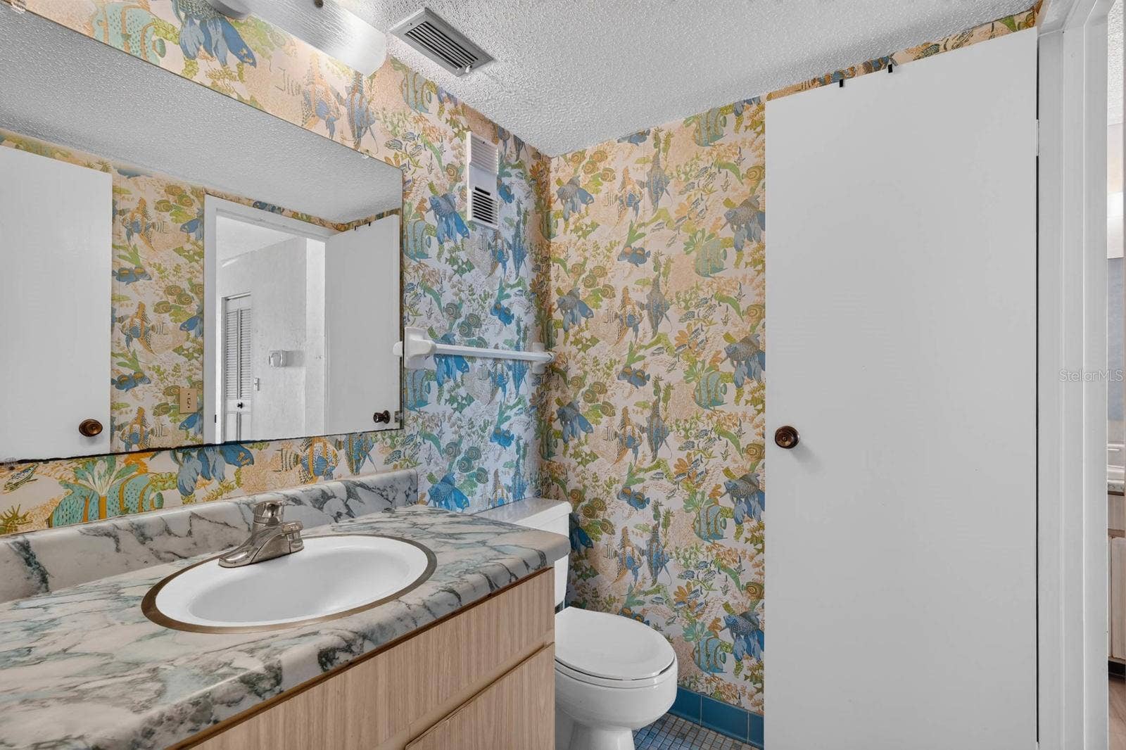 925 N HALIFAX AVENUE, #710, Daytona Beach, FL 32118 925 N HALIFAX AVENUE, #710, Daytona Beach, FL 32118