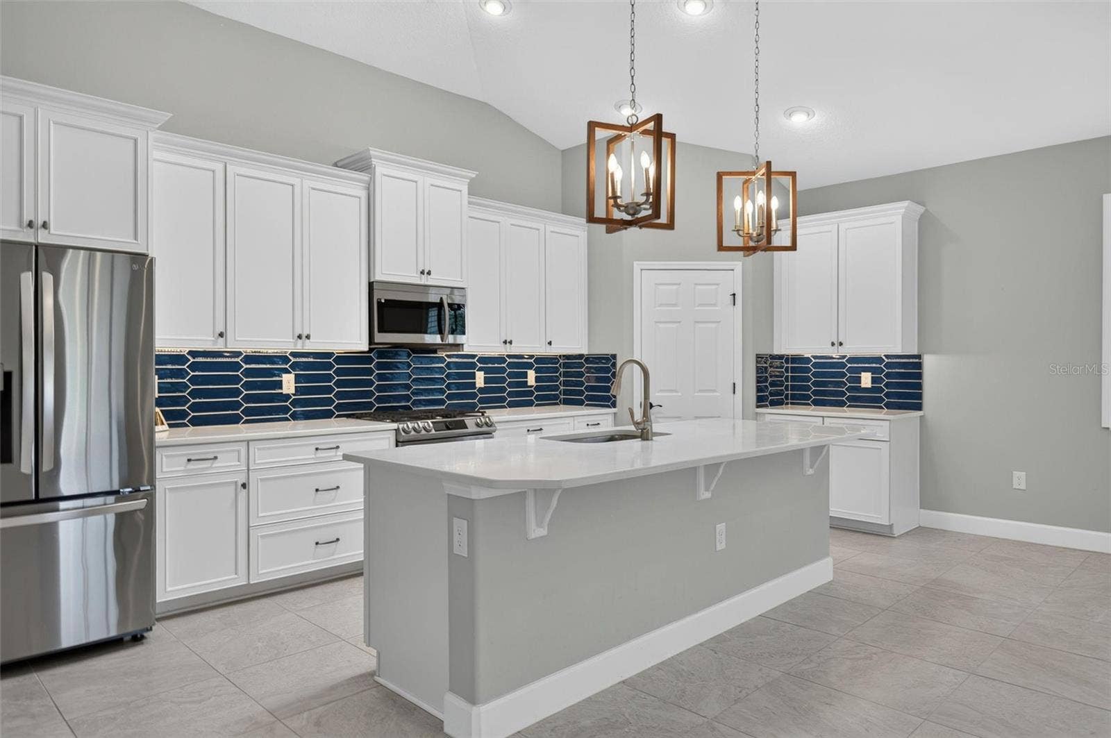 37 LAGOON WAY, Palm Coast, FL 32137 37 LAGOON WAY, Palm Coast, FL 32137
