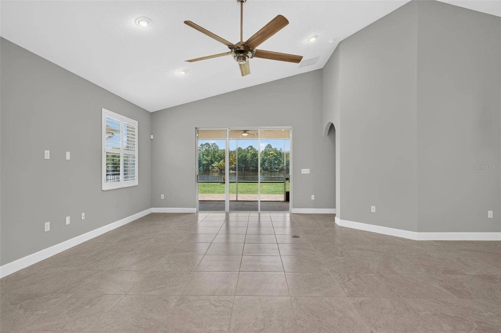 37 LAGOON WAY, Palm Coast, FL 32137 37 LAGOON WAY, Palm Coast, FL 32137