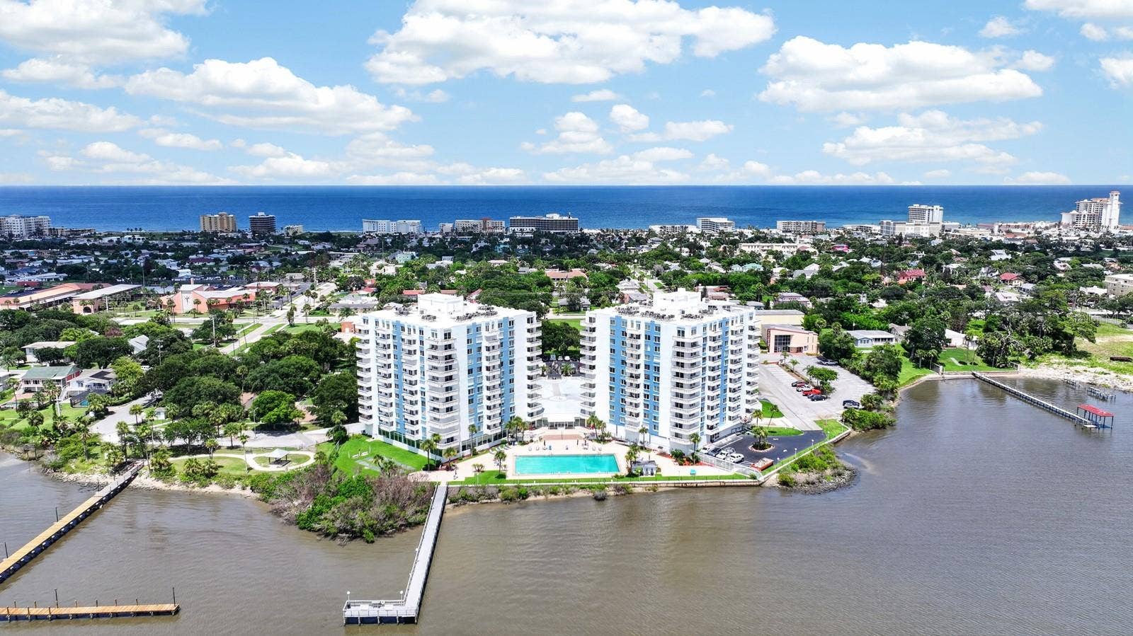 935 N HALIFAX AVENUE, #406, Daytona Beach, FL 32118 935 N HALIFAX AVENUE, #406, Daytona Beach, FL 32118